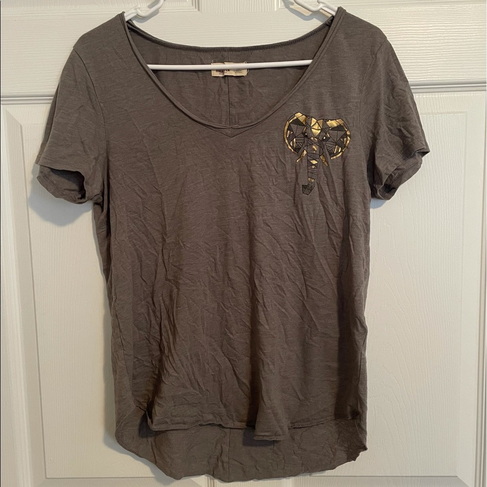 Hollister Graphic Tee